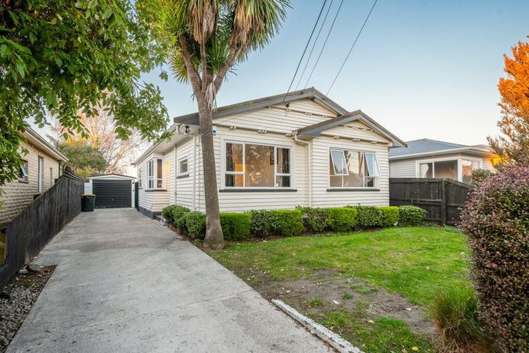Photo of property in 196 Selwyn Street, Spreydon, Christchurch, 8024