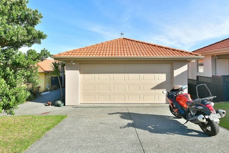 Photo of property in 30 Midshipman Court, Gulf Harbour, Whangaparaoa, 0930