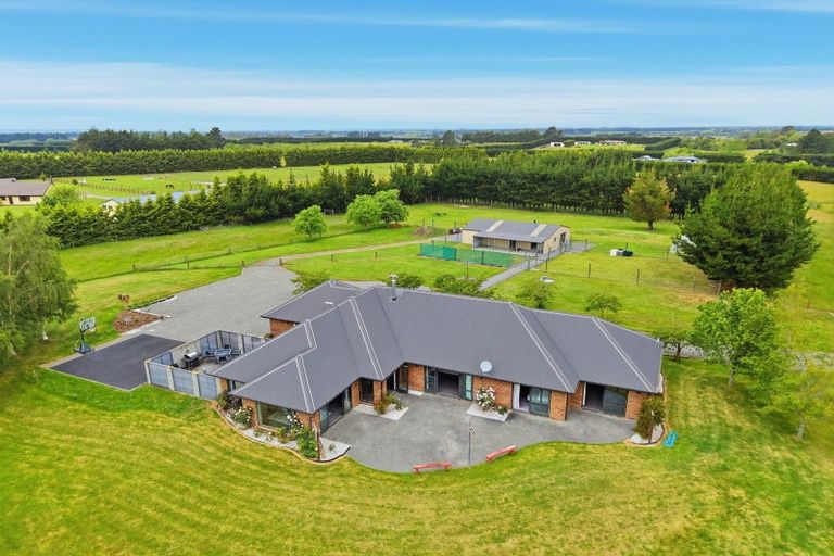 Photo of property in 150 Davis Road, Cust, Rangiora, 7471