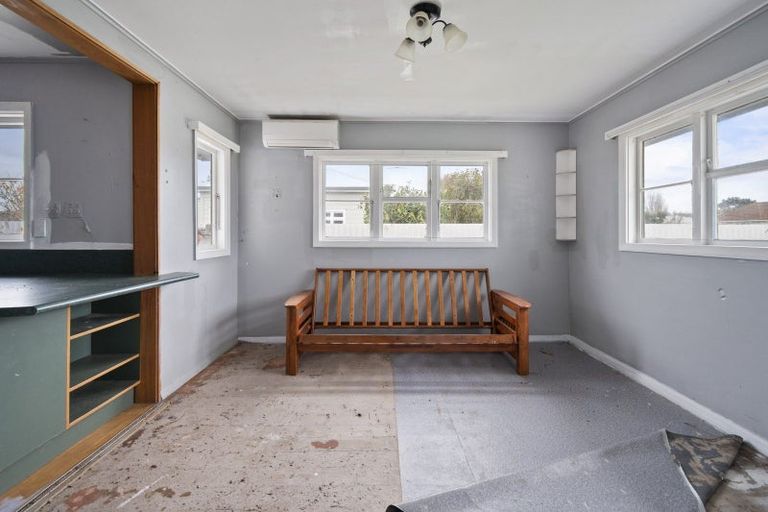 Photo of property in 35 Cook Street, Foxton, 4814