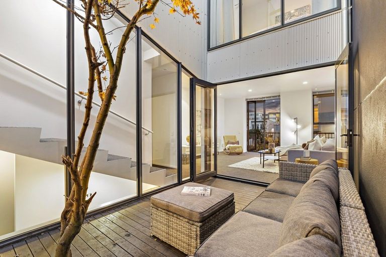 Photo of property in 82 Fisher-point Drive, Auckland Central, Auckland, 1010