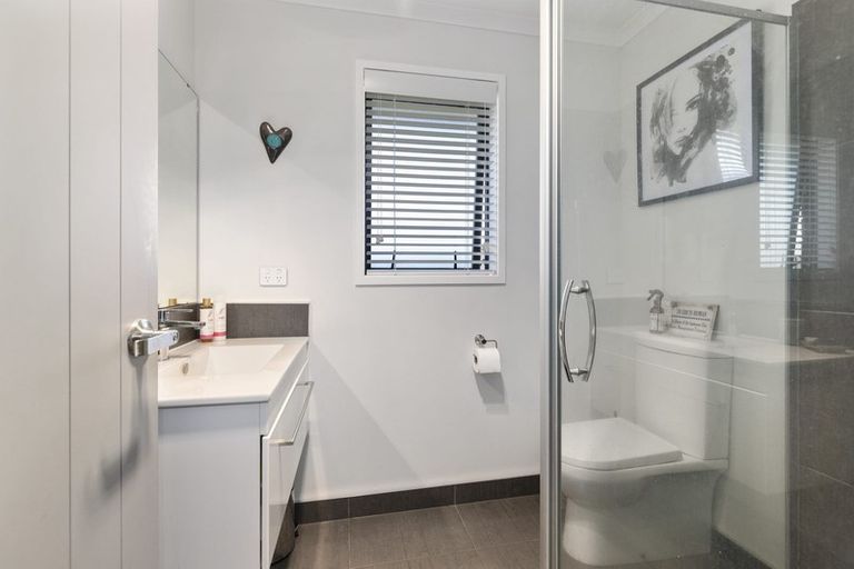 Photo of property in 10 Awanui Avenue, Te Kauwhata, 3710