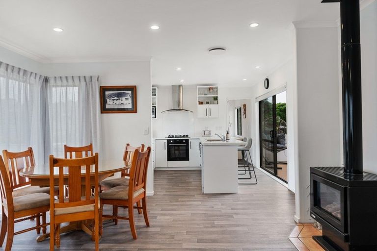 Photo of property in 17 Belvedere Grove, Rangatira Park, Taupo, 3330