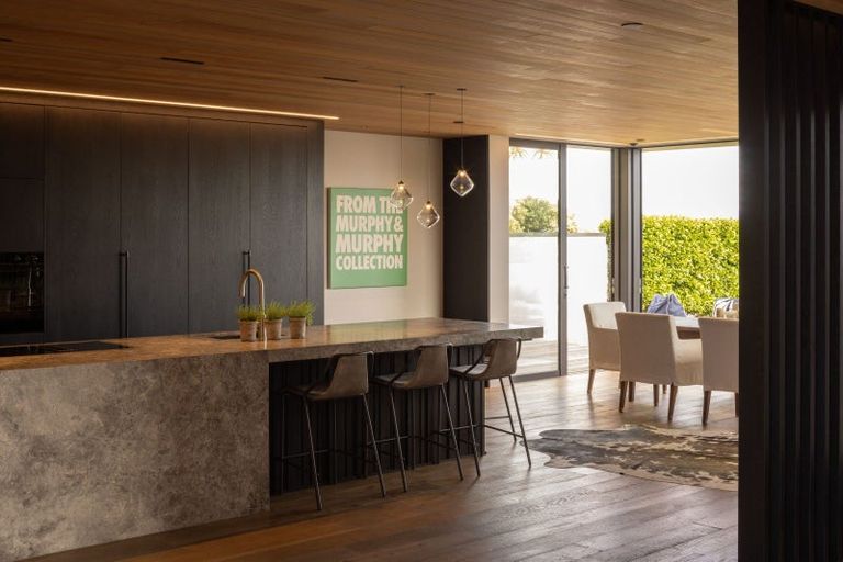 Photo of property in 4a Charles Street, Westshore, Napier, 4110