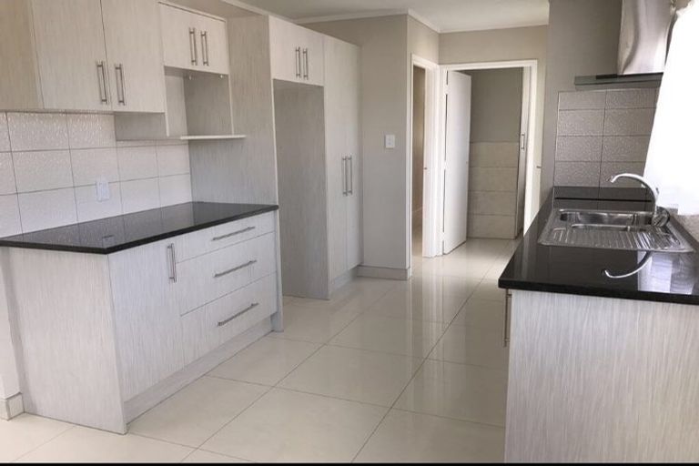 Photo of property in 7 Secretariat Place, Randwick Park, Auckland, 2105