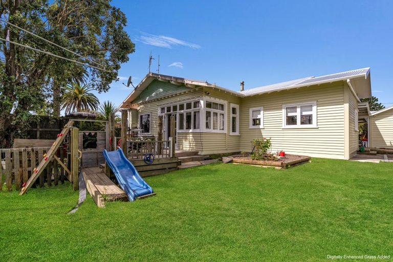 Photo of property in 62 Norton Street, Te Kopuru, 0391