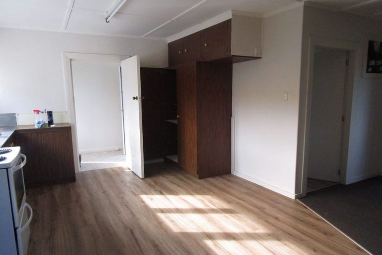 Photo of property in 1/16 Marne Road, Papakura, 2110