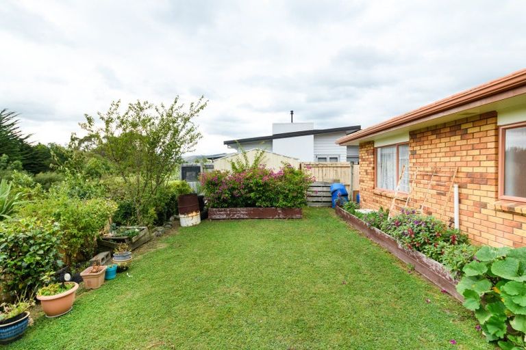Photo of property in 12 Silkwood Place, Fitzherbert, Palmerston North, 4410