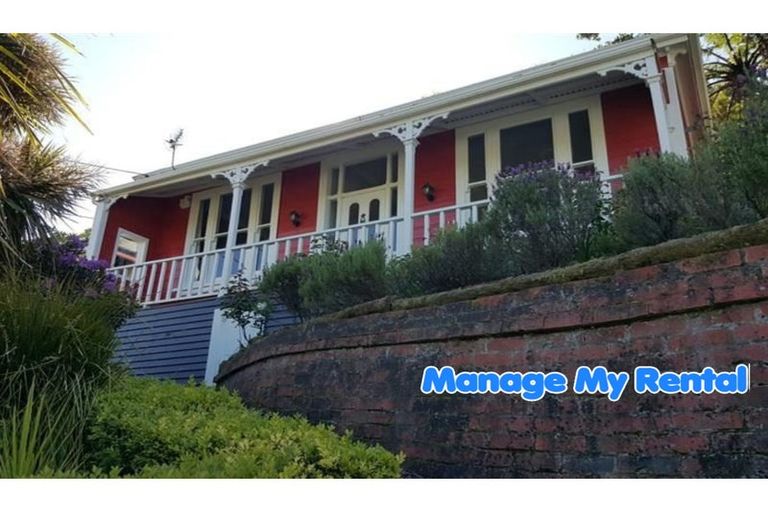 Photo of property in 17 Patanga Crescent, Thorndon, Wellington, 6011