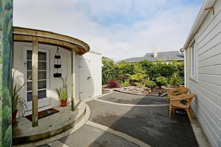 Photo of property in 178 Tasman Street, Opunake, 4616