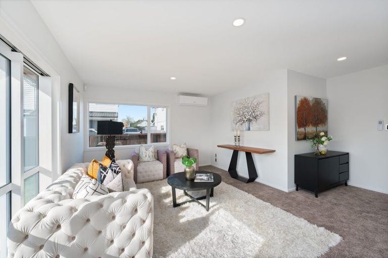 Photo of property in 21/103 Swanson Road, Henderson, Auckland, 0610