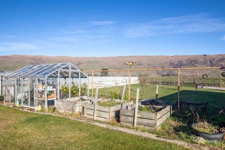 Photo of property in 301 Roxburgh Road East, Roxburgh East, Roxburgh, 9571