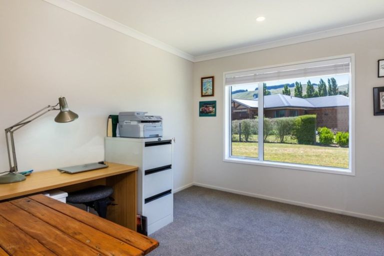 Photo of property in 500 Kinloch Road, Kinloch, Taupo, 3377