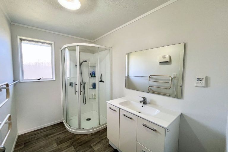 Photo of property in 68a Henley Street, Westport, 7825