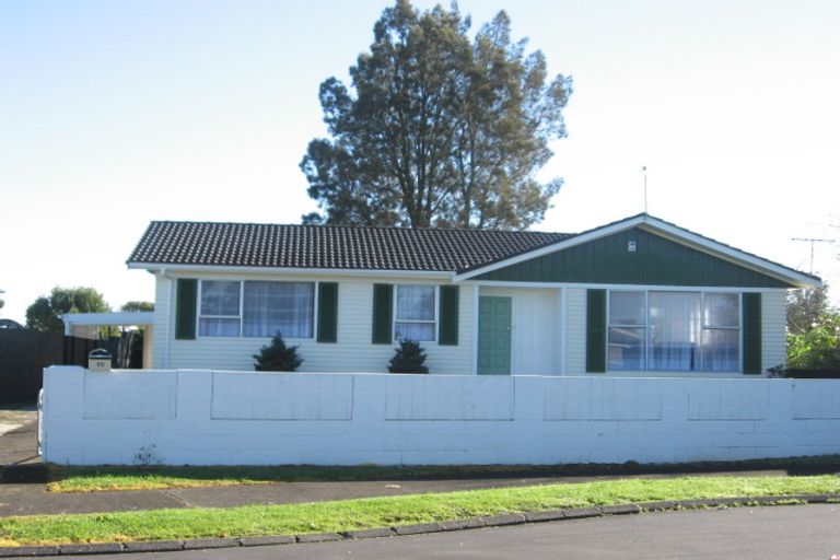 Photo of property in 16 Primrose Place, Manurewa, Auckland, 2102