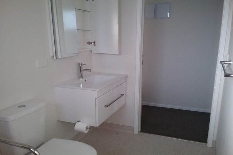 Photo of property in 10 Ngarue Place, Waitara, 4320