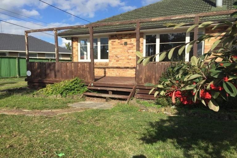 Photo of property in 45 Waipani Road, Te Atatu Peninsula, Auckland, 0610
