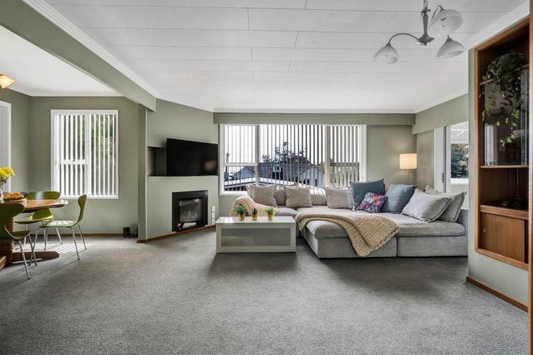 Photo of property in 4/1 Gilbert Street, New Plymouth, 4310