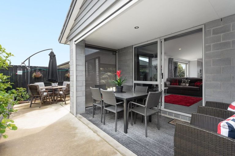 Photo of property in 32 Kohekohe Road, Papamoa Beach, Papamoa, 3118