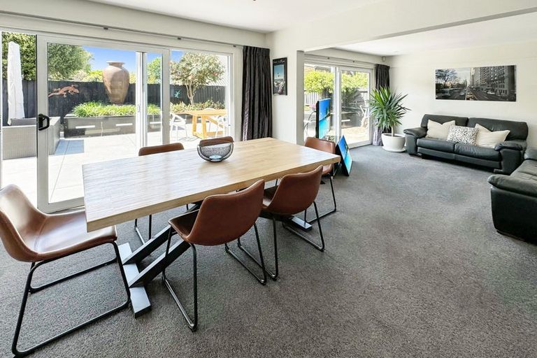 Photo of property in 70 Lake Terrace Road, Burwood, Christchurch, 8061