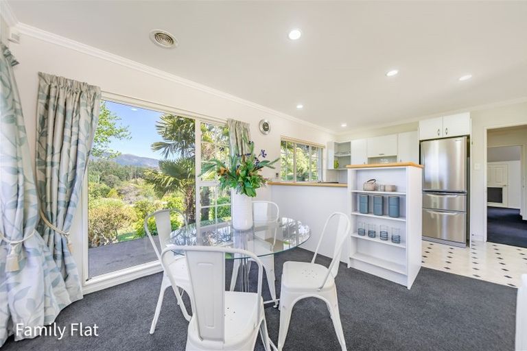 Photo of property in 18 Emerald Hill Drive, Birchville, Upper Hutt, 5018