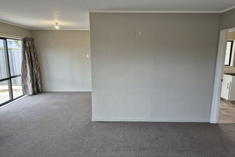Photo of property in 1/467 Gloucester Street, Taradale, Napier, 4112