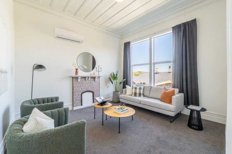 Photo of property in 16a-b Johnston Street, Gore, 9710