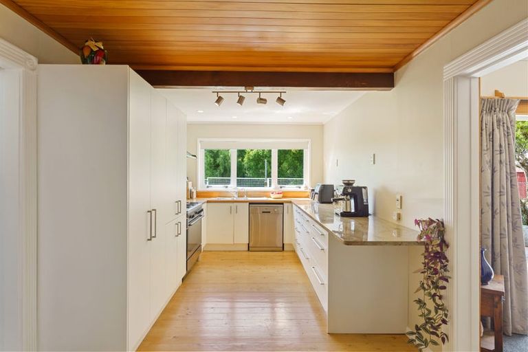 Photo of property in 119 Ratanui Road, Paraparaumu, 5032