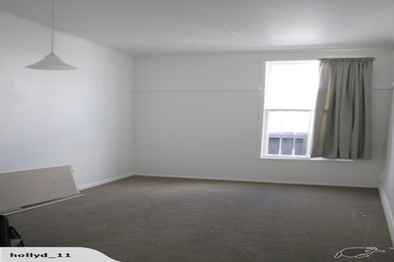 Photo of property in 147 Onepu Road, Lyall Bay, Wellington, 6022