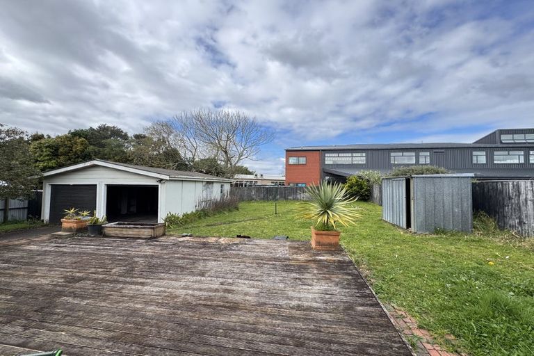 Photo of property in 53 Tawa Crescent, Manurewa, Auckland, 2102