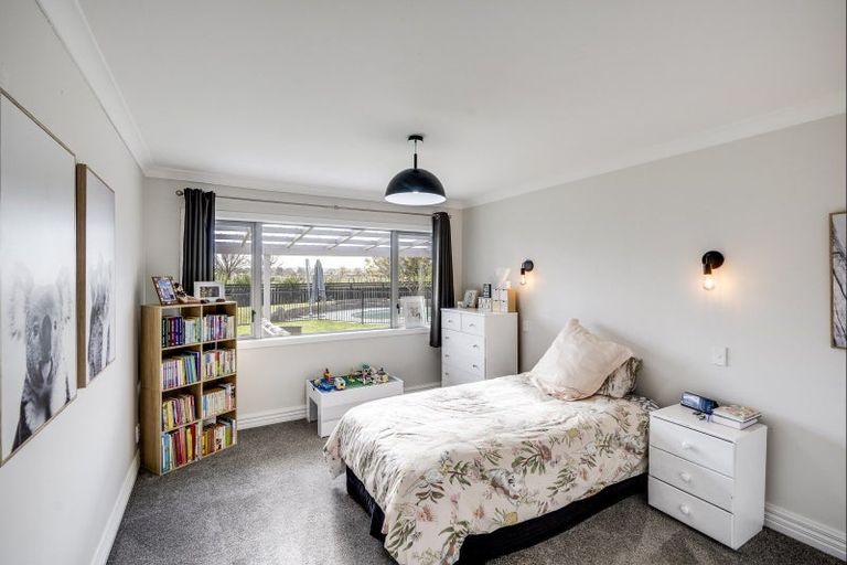 Photo of property in 46 Ulyatt Road, Meeanee, Napier, 4112