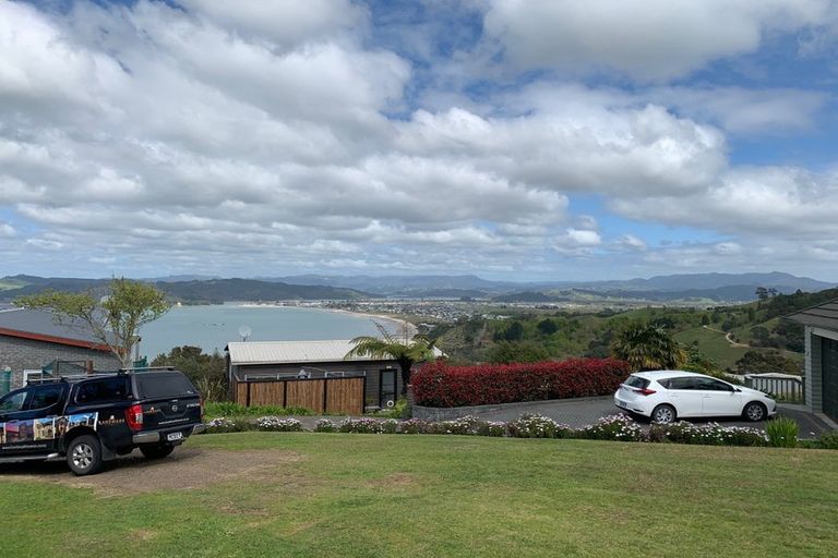 Photo of property in 71 Centennial Drive, Whitianga, 3510
