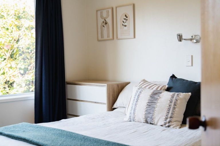 Photo of property in 43 Pioneer Crescent, Helensburgh, Dunedin, 9010