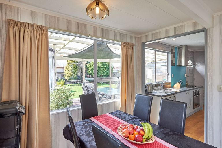 Photo of property in 62 Rennie Avenue, Milson, Palmerston North, 4414