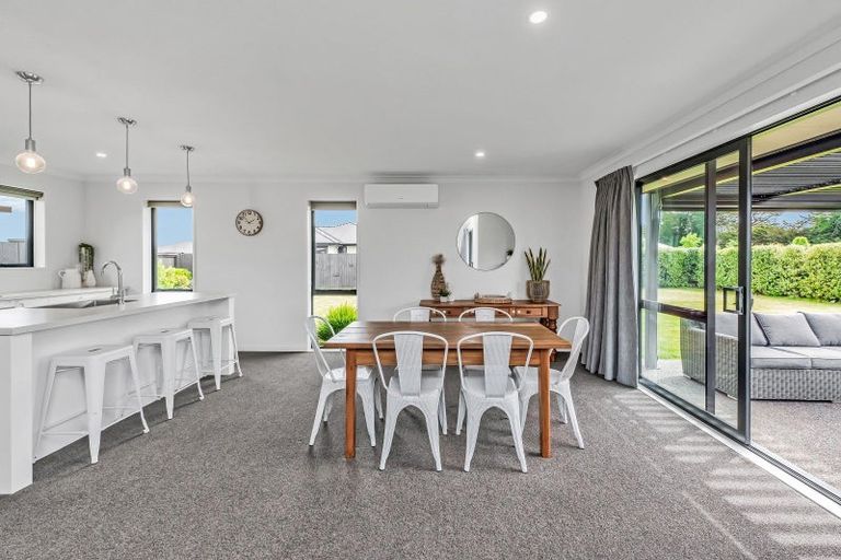 Photo of property in 5 Merino Crescent, Kirwee, 7571