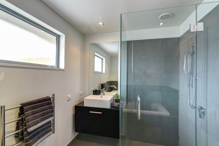 Photo of property in 2 Bridgewell Lane, Lower Shotover, Queenstown, 9371