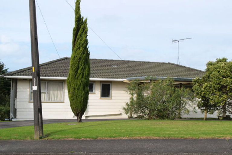 Photo of property in 50 Alexander Street, Cockle Bay, Auckland, 2014