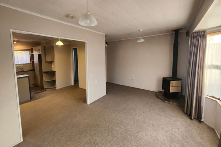 Photo of property in 22 Martin Avenue, Wakefield, 7025