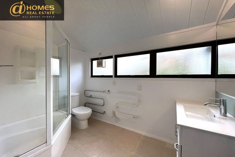 Photo of property in 1473 East Coast Road, Redvale, Albany, 0794