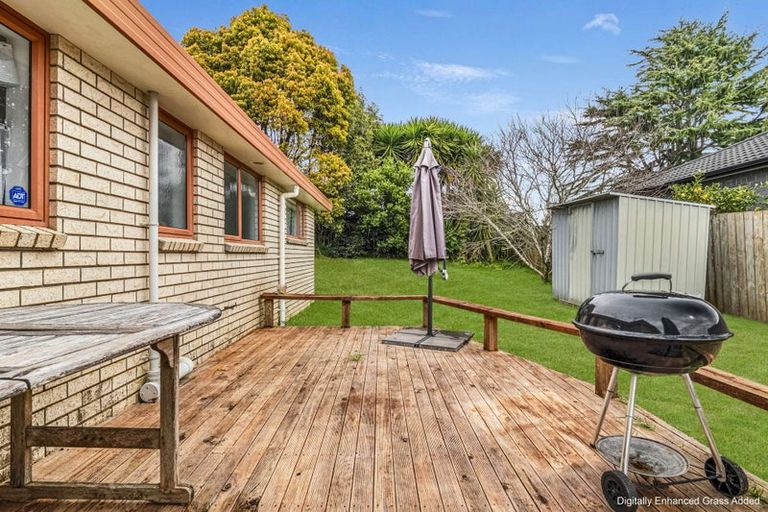 Photo of property in 10 Marblewood Grove, Pukekohe, 2120