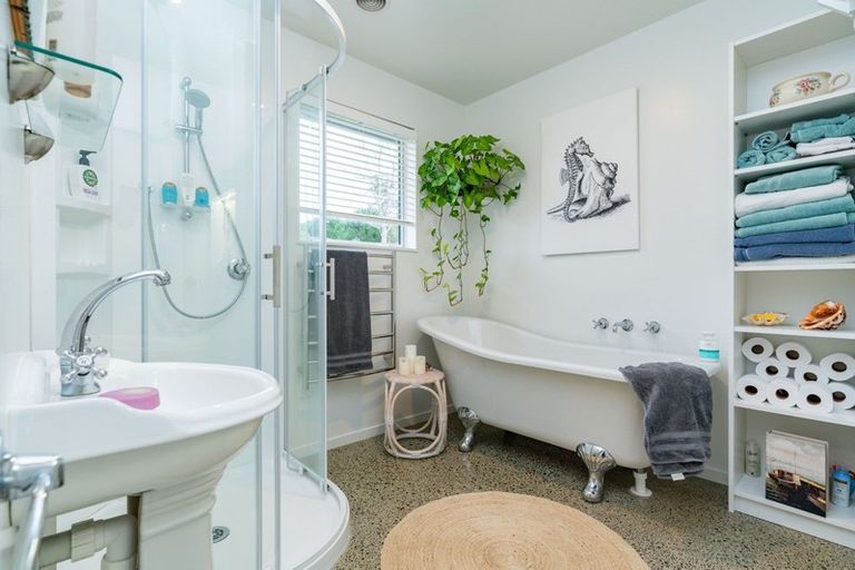 Photo of property in 106 Robert Hastie Drive, Mangawhai, 0573