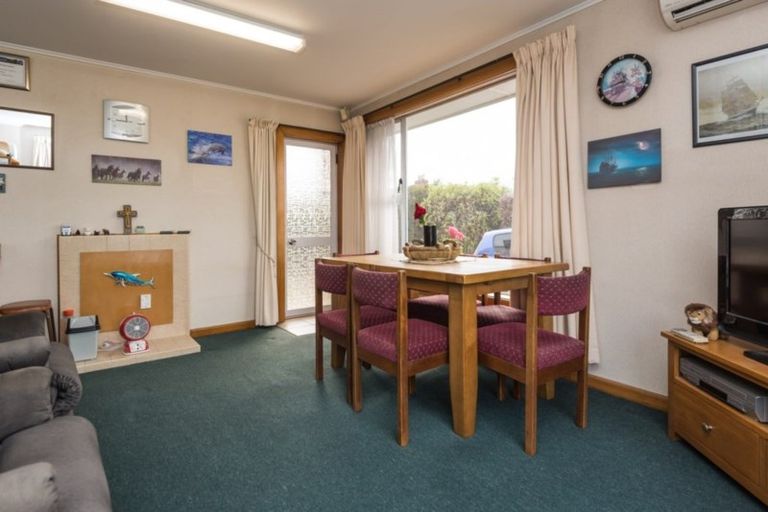 Photo of property in 12 Cavan Place, Mairehau, Christchurch, 8052