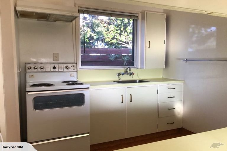 Photo of property in 7 Holyrood Street, Taradale, Napier, 4112