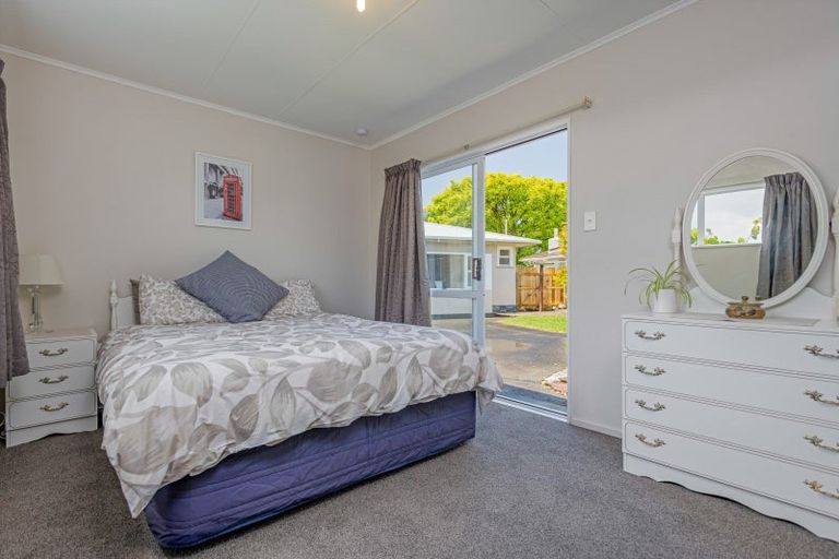 Photo of property in 72 Birmingham Street, Takaro, Palmerston North, 4412