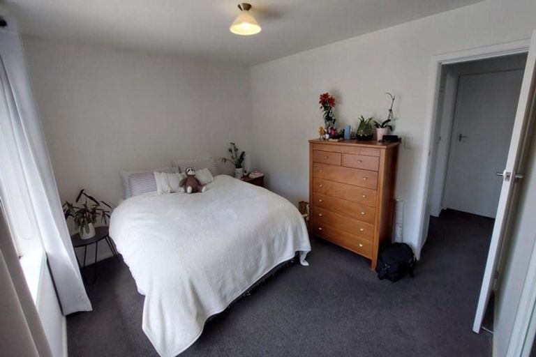 Photo of property in 2/29 Delaware Crescent, Russley, Christchurch, 8042