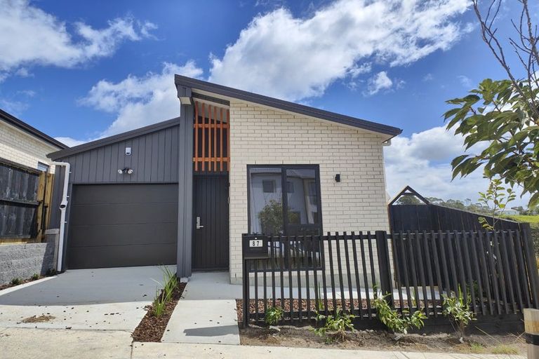 Photo of property in 87 Biokovo Street, Massey, Auckland, 0614