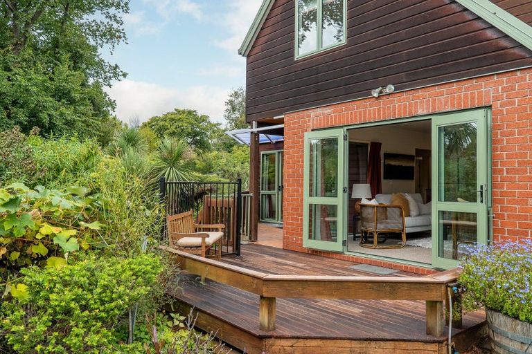 Photo of property in 36 Hawford Road, Opawa, Christchurch, 8023