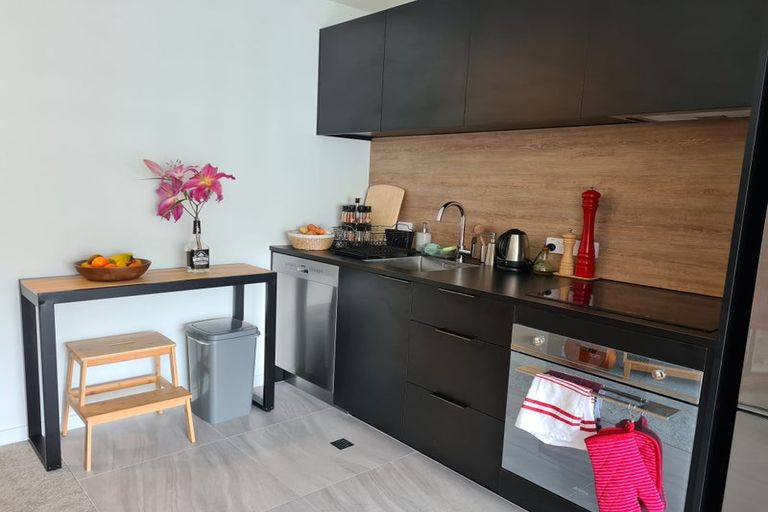 Photo of property in Pinnacle On Victoria, 1301/160 Victoria Street, Te Aro, Wellington, 6011