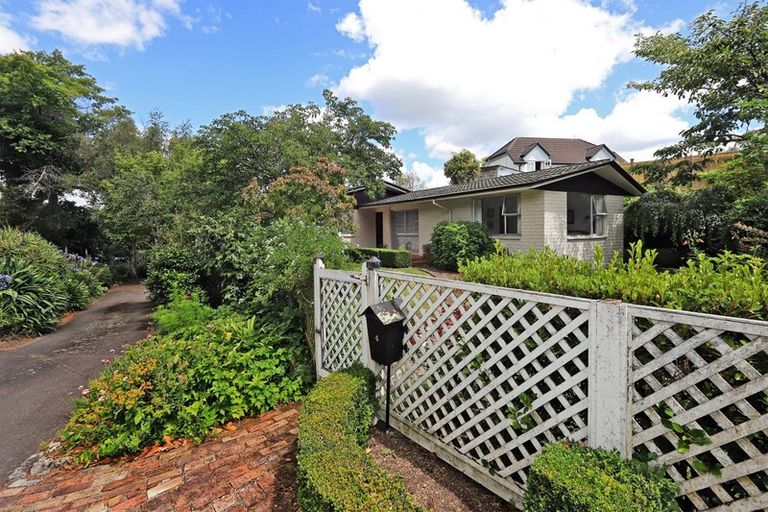 Photo of property in 4 Muritai Crescent, Havelock North, 4130