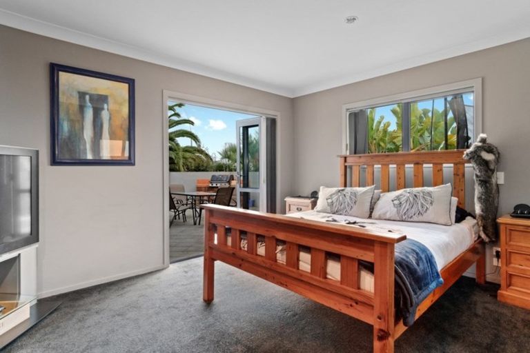 Photo of property in 16 Olive Close, Omokoroa, 3114